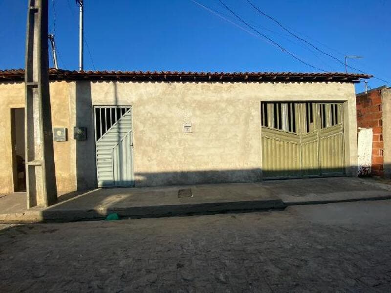 Casa em leilão em Capela - SE — LOTE 420 [8444410483525] CASA 69,85M² - CAPELA/SE