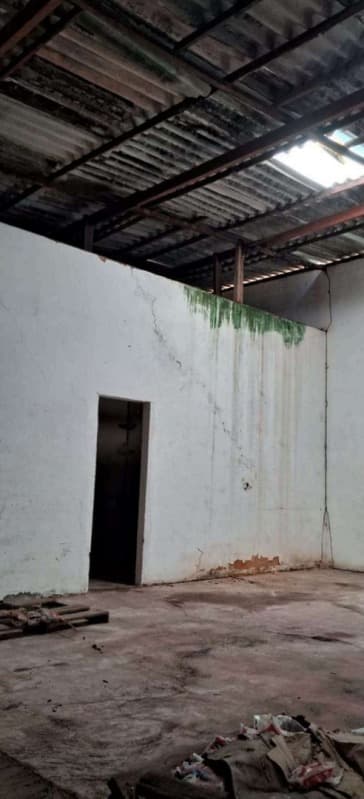Foto 11 de 12: Comercial em leilão em Parnaíba - PI, bairro Centro — LOTE 001 PRÉDIO COMERCIAL