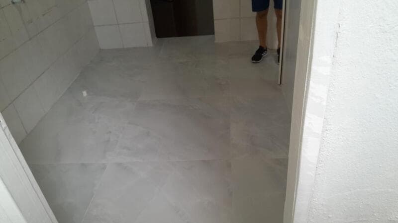 Foto 11 de 12: Apartamento em leilão em Porto Alegre - RS — LOTE 001 APARTAMENTO N° 107 NO EDIFÍCIO ALVORADA NO BAIRRO CENTRO HISTÓRICO, PORTO ALEGRE/RS