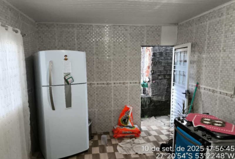 Foto 12 de 23: Casa em leilão em Frederico Westphalen - RS, bairro Núcleo Vii Distrito Industrial — LOTE 001 CASA DE ALVENARIA COM TERRENO DE ÁREA PRIVATIVA DE 200M², SITUADA NA RUA CENTO E DOZE, Nº 3