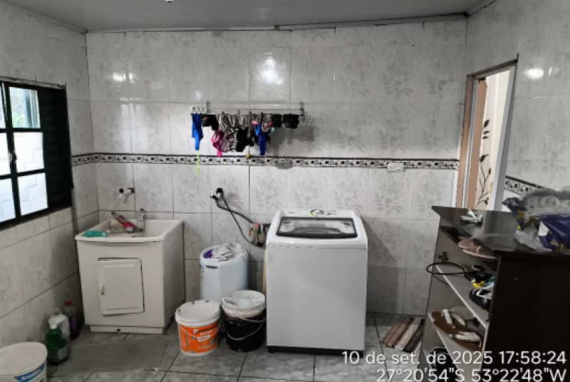Foto 17 de 23: Casa em leilão em Frederico Westphalen - RS, bairro Núcleo Vii Distrito Industrial — LOTE 001 CASA DE ALVENARIA COM TERRENO DE ÁREA PRIVATIVA DE 200M², SITUADA NA RUA CENTO E DOZE, Nº 3