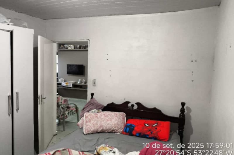 Foto 19 de 23: Casa em leilão em Frederico Westphalen - RS, bairro Núcleo Vii Distrito Industrial — LOTE 001 CASA DE ALVENARIA COM TERRENO DE ÁREA PRIVATIVA DE 200M², SITUADA NA RUA CENTO E DOZE, Nº 3