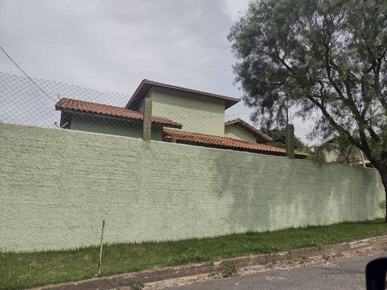 Casa em leilão em Extrema - MG — Casa em Godoy - Extrema/MG