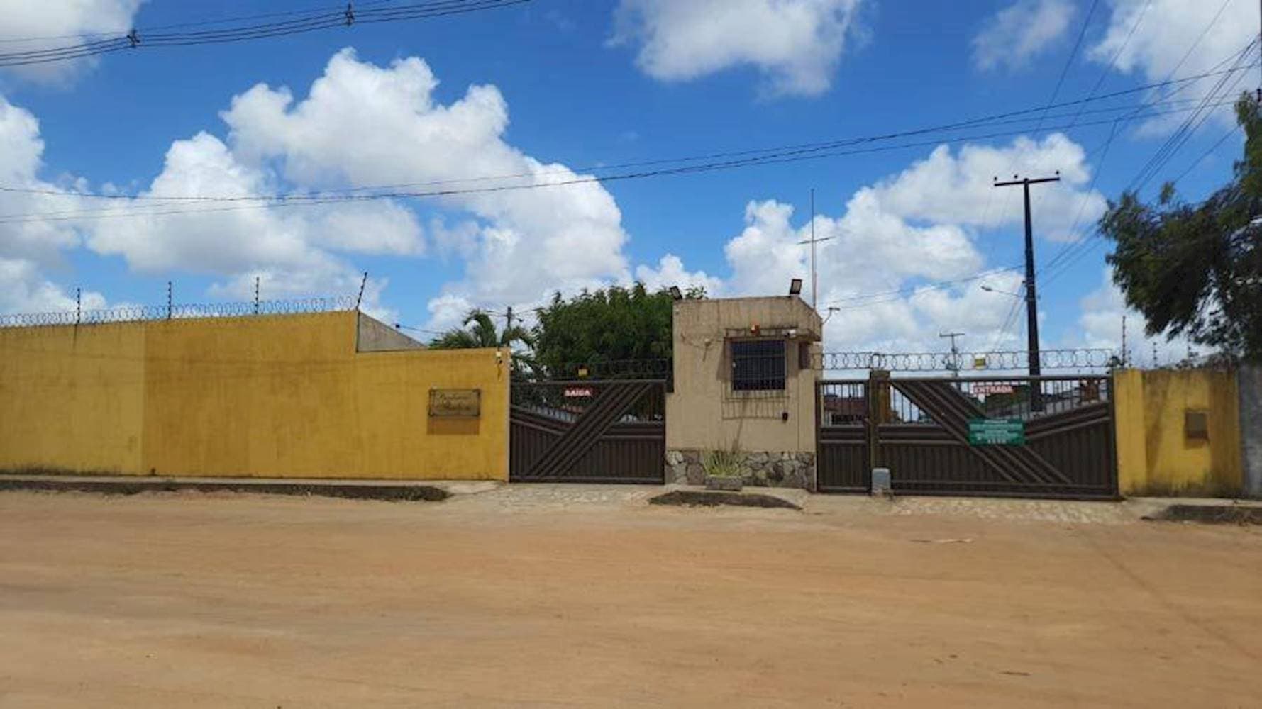 Casa em leilão em Parnamirim - RN — Casa na Nova Esperança em Parnamirim/RN
