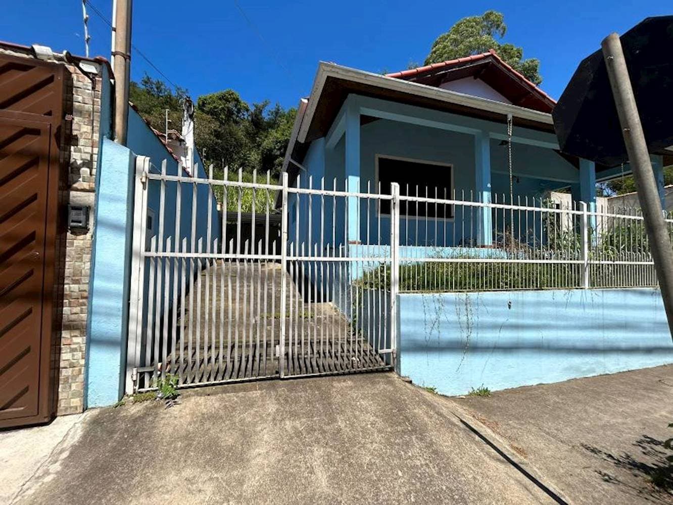 Casa em leilão em Passa Quatro - MG — Casa em São Miguel - Passa Quatro/MG