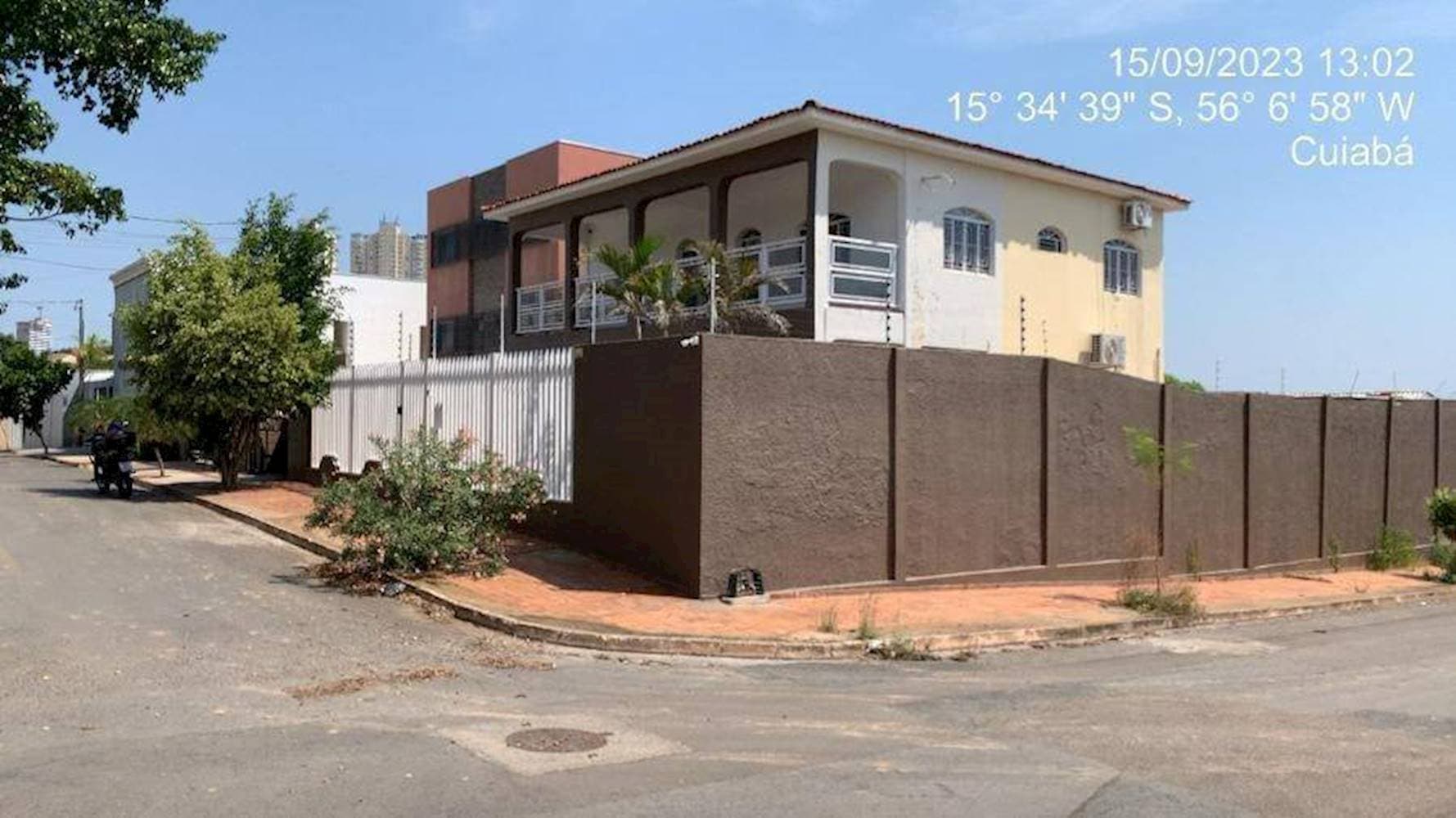 Foto 4 de 46: Casa em leilão em Cuiabá - MT — Casa no Jardim Mariana - Cuiabá/MT