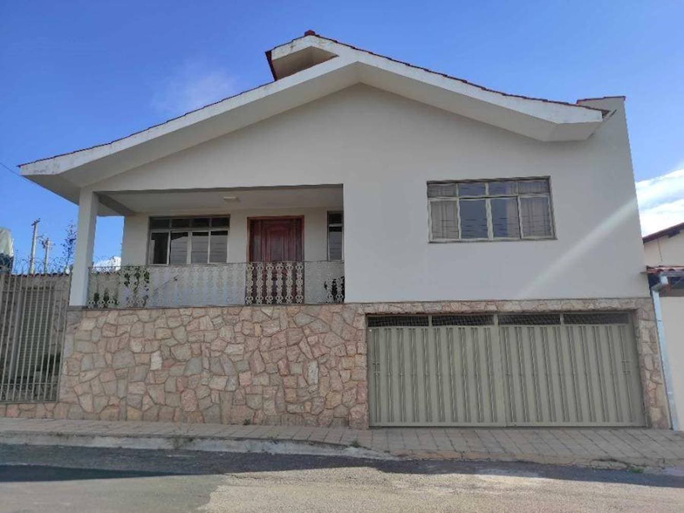 Foto 4 de 26: Casa em leilão em Lavras - MG — Casa no Parque Bocaina em Lavras/MG