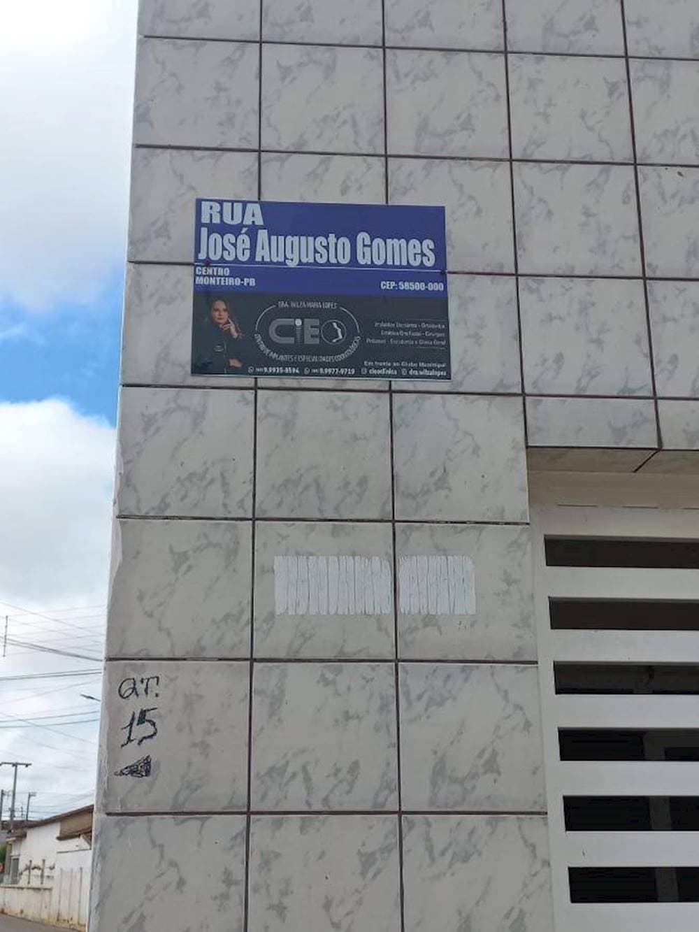 Foto 5 de 5: Casa em leilão em Monteiro - PB — Casa no Centro de Monteiro/PB