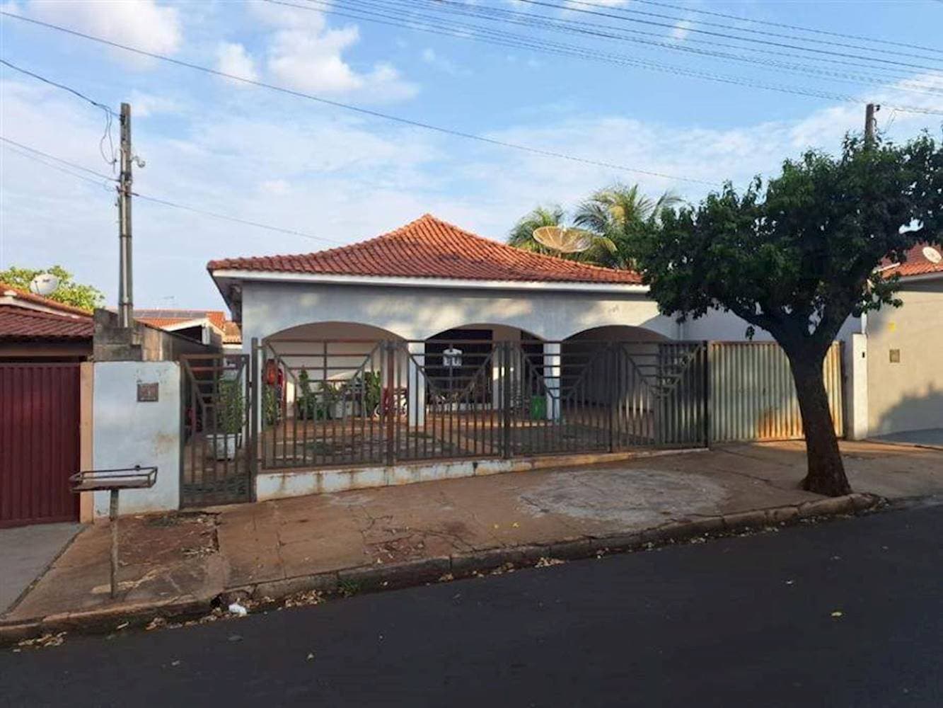 Foto 1 de 5: Casa em leilão em Nova Europa - SP — Casa no Jardim Macias - Nova Europa/SP