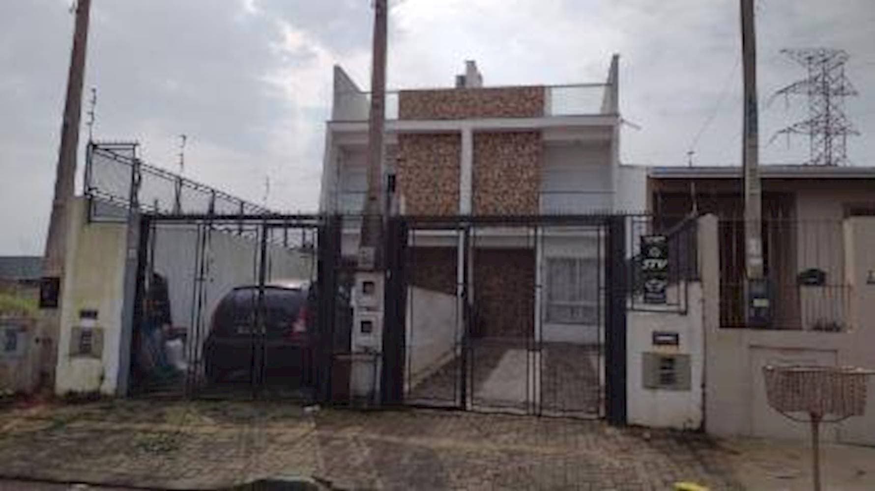 Foto 3 de 15: Casa em leilão em Canoas - RS — Casa, Em condomínio, 0 vaga(s) de garagem
