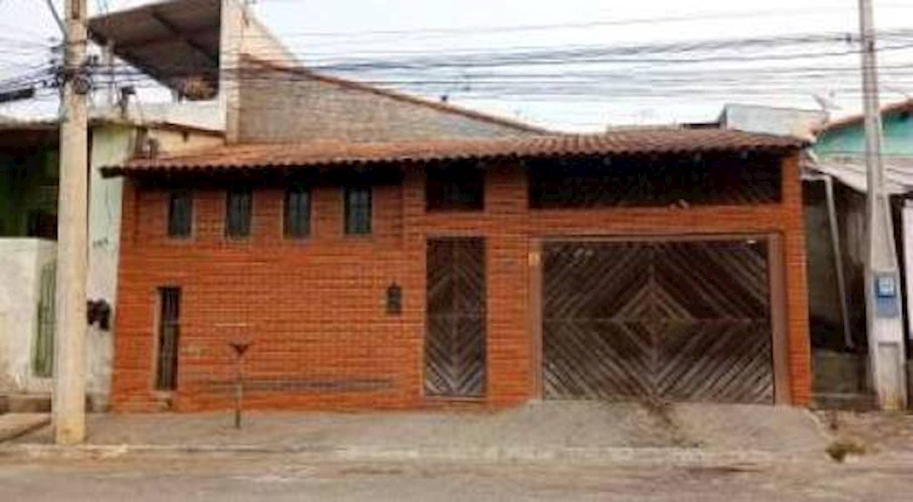 Foto 1 de 5: Casa em leilão em Suzano - SP — Casa, Padrão, 0 vaga(s) de garagem