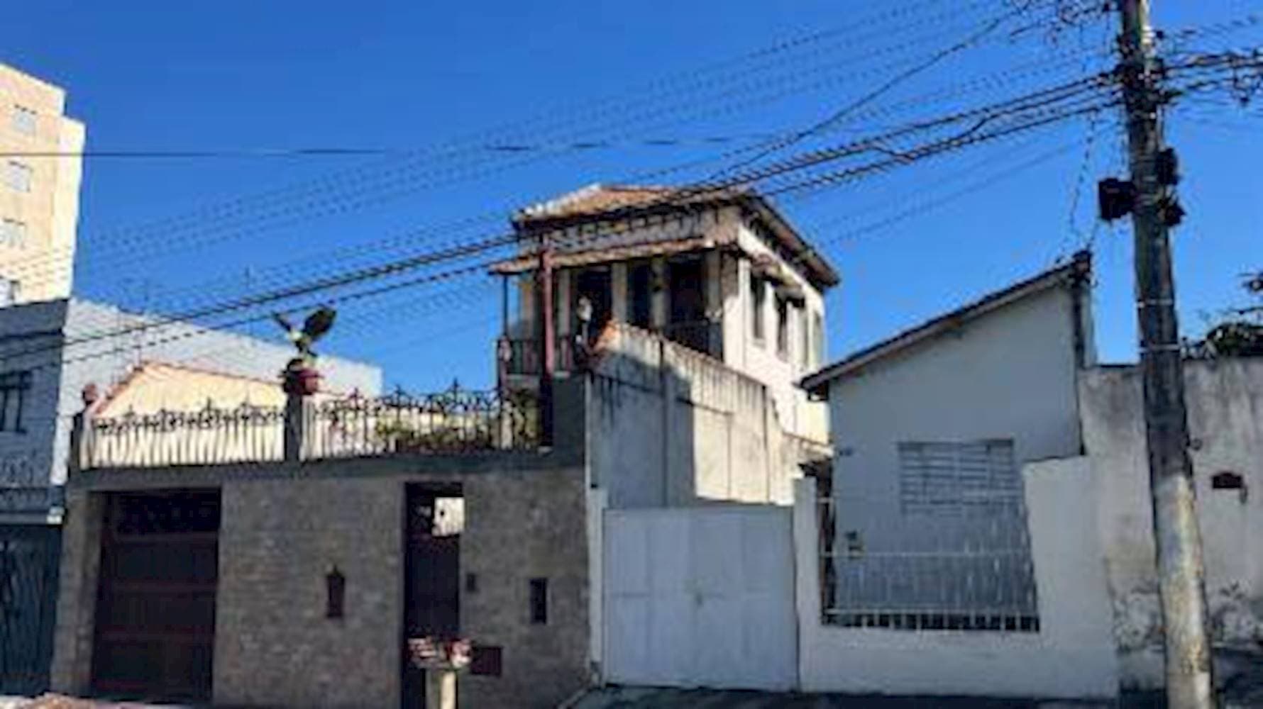 Foto 3 de 19: Casa em leilão em Lorena - SP — Casa, Padrão, 1 vaga(s) de garagem