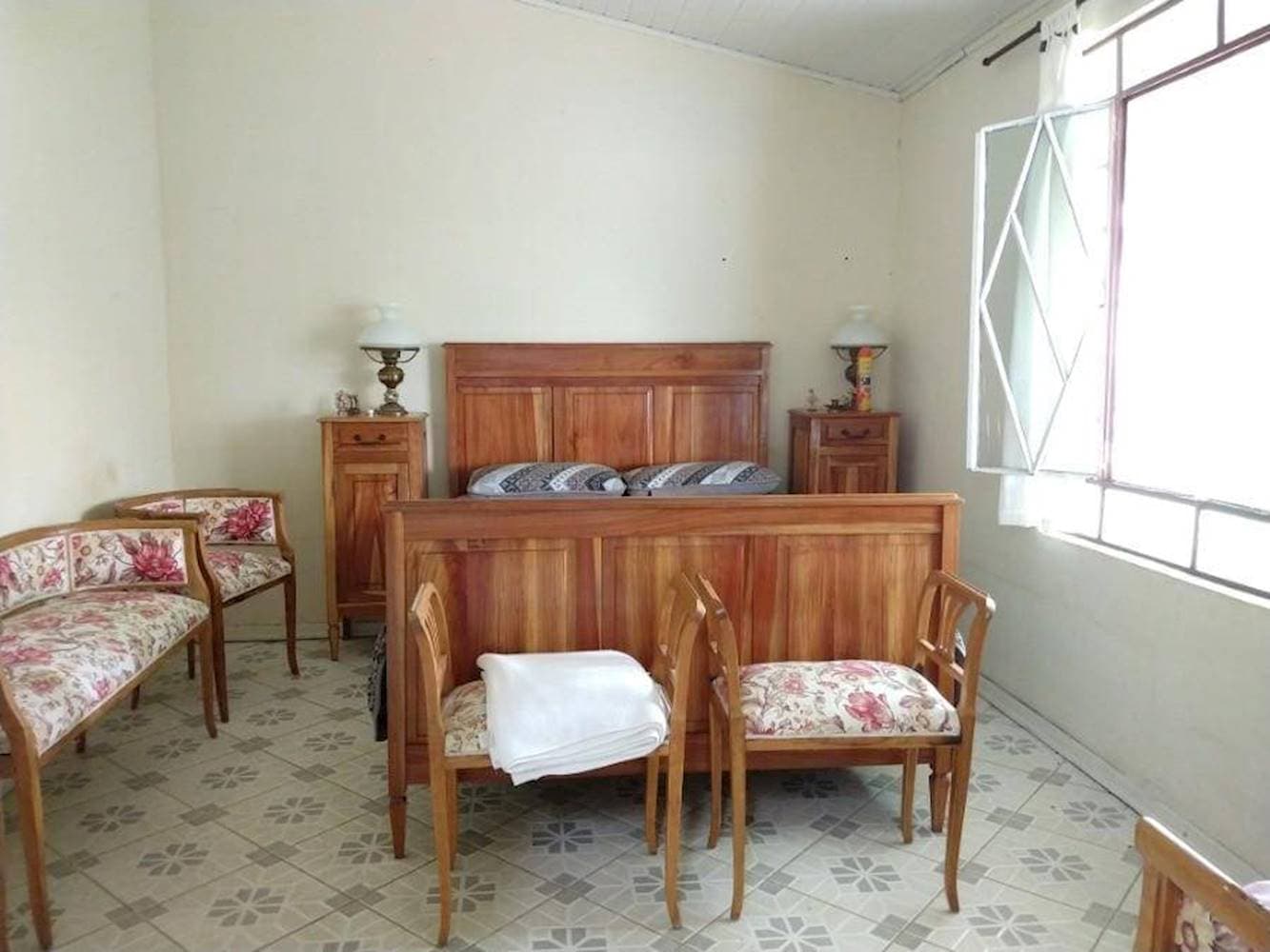 Foto 16 de 19: Casa em leilão em Lorena - SP — Casa, Padrão, 1 vaga(s) de garagem
