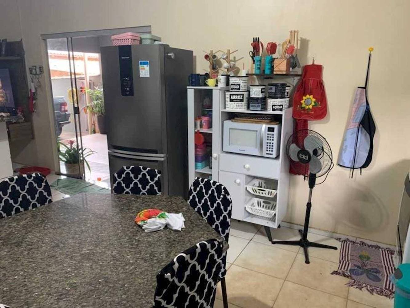 Foto 7 de 26: Casa em leilão em Canarana - MT — Casa, Padrão, 1 vaga(s) de garagem