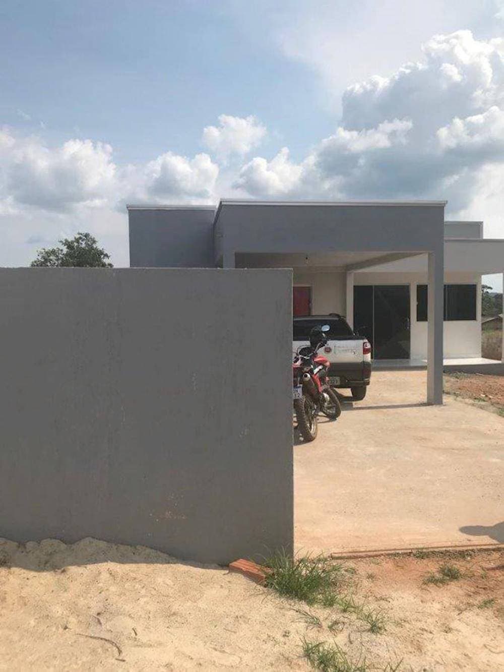 Foto 3 de 13: Casa em leilão em Alta Floresta D'Oeste - RO — Casa no Setor 2 em Alta Floresta do Oeste/GO