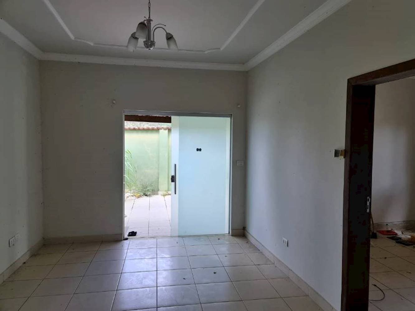 Foto 12 de 18: Casa em leilão em Formiga - MG — Casa, Padrão, 1 vaga(s) de garagem