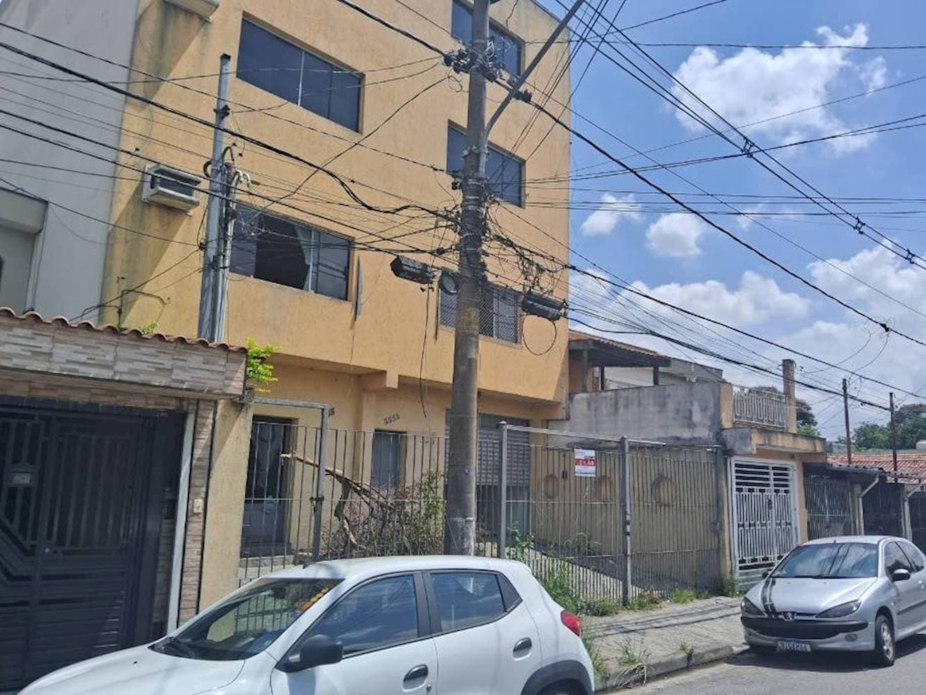 Foto 4 de 7: Comercial em leilão em São Bernardo do Campo - SP — Prédio no Jordanópolis em São Bernardo do Campo/SP