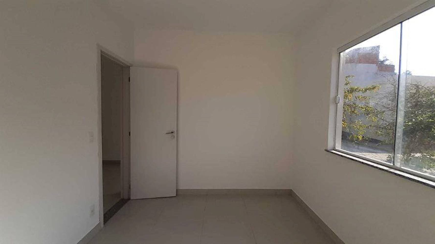 Foto 15 de 31: Casa em leilão em Macaé - RJ — Casa no Vale Encantado em Macaé/RJ