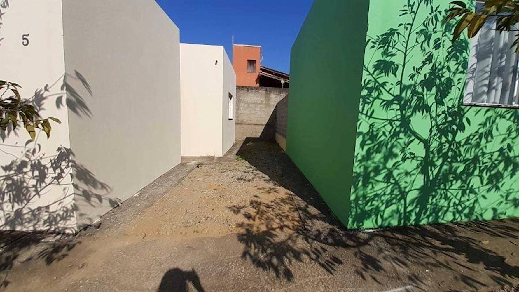Foto 18 de 31: Casa em leilão em Macaé - RJ — Casa no Vale Encantado em Macaé/RJ