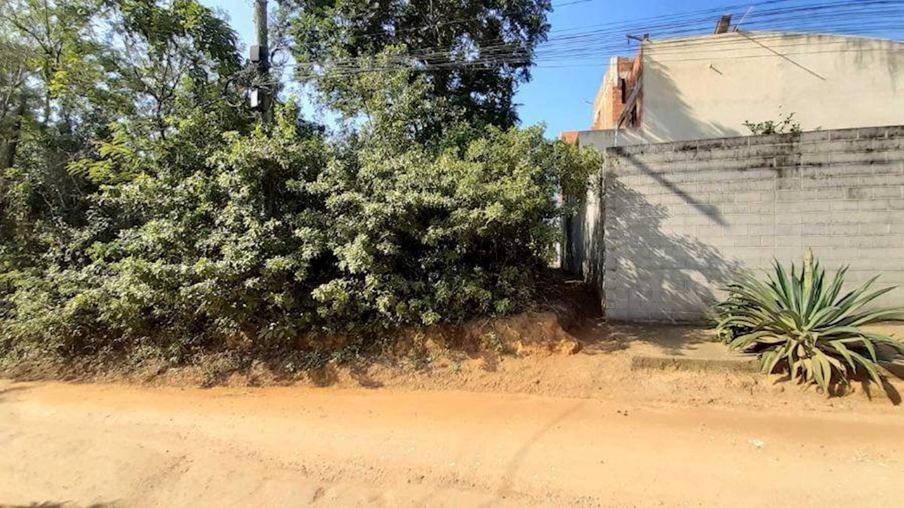 Foto 31 de 31: Casa em leilão em Macaé - RJ — Casa no Vale Encantado em Macaé/RJ