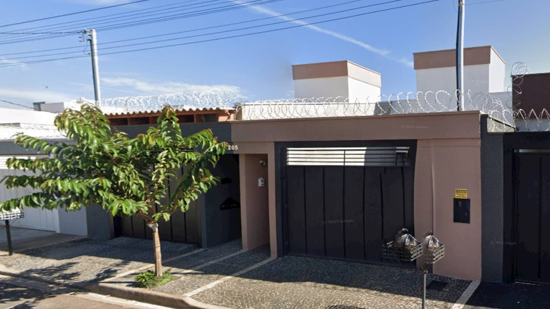 Foto 3 de 6: Casa em leilão em Uberlândia - MG — Casa no Bairro Novo Mundo em Uberlândia/MG