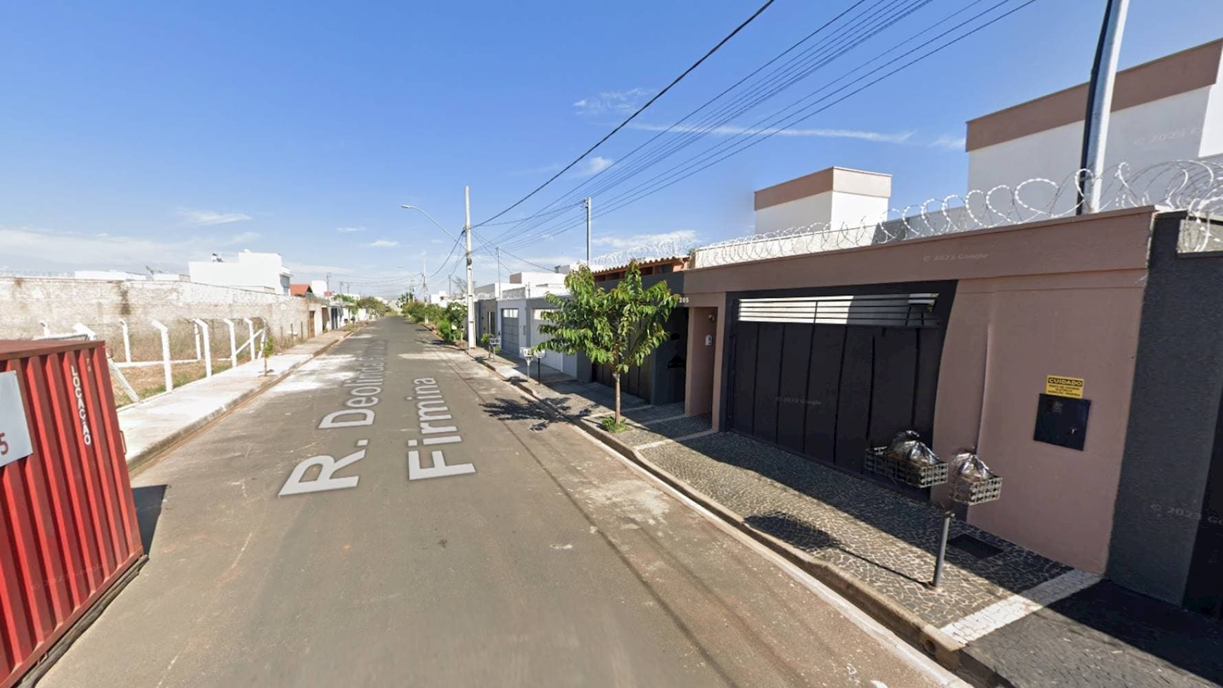 Foto 6 de 6: Casa em leilão em Uberlândia - MG — Casa no Bairro Novo Mundo em Uberlândia/MG