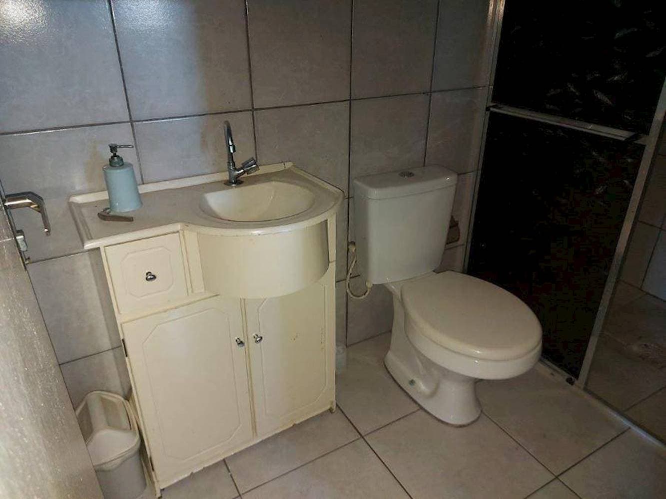 Foto 13 de 36: Casa em leilão em Canoas - RS — Casa, Padrão, 3 vaga(s) de garagem