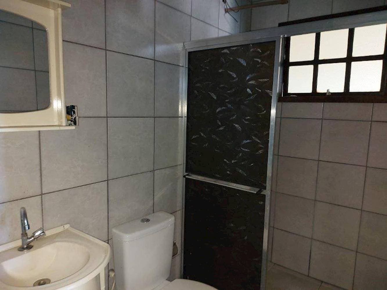 Foto 14 de 36: Casa em leilão em Canoas - RS — Casa, Padrão, 3 vaga(s) de garagem