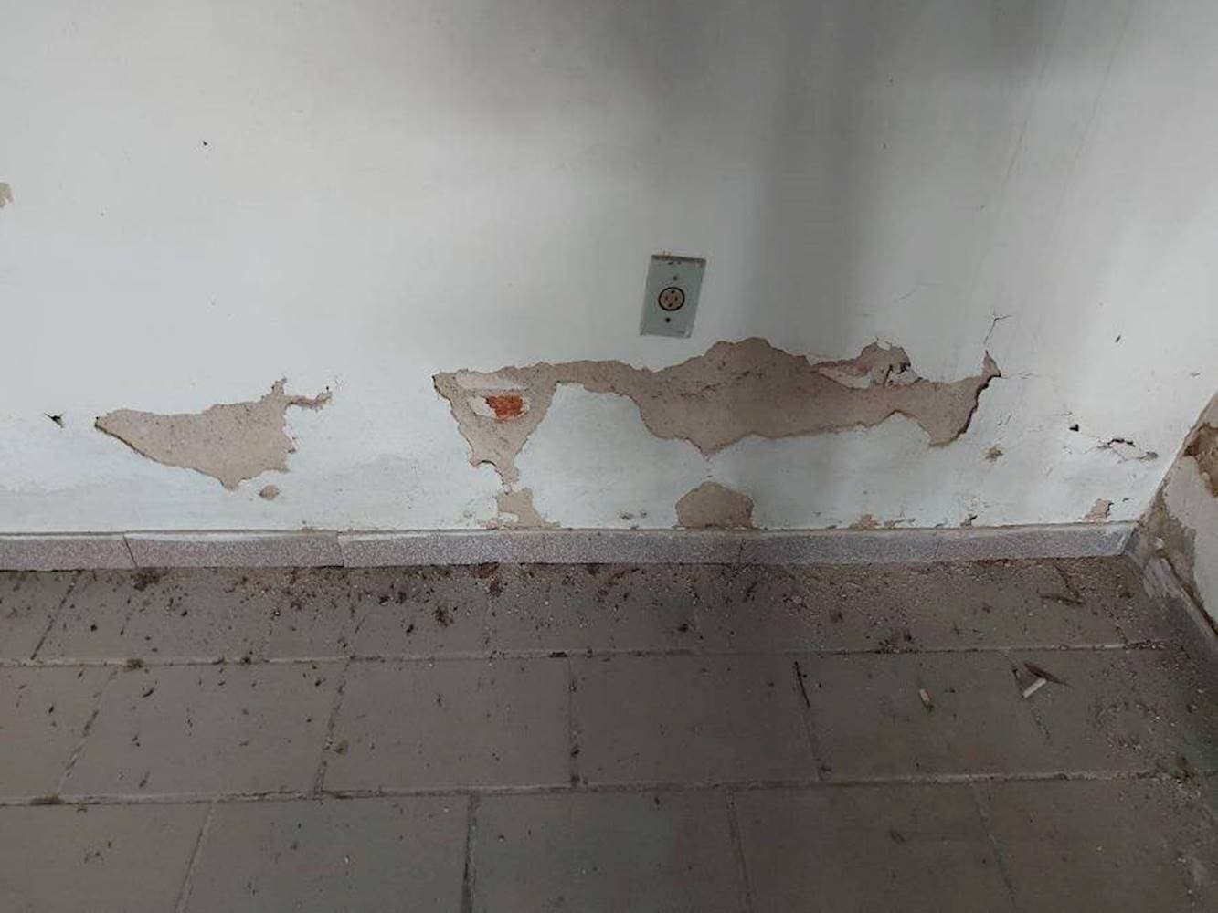 Foto 26 de 36: Casa em leilão em Canoas - RS — Casa, Padrão, 3 vaga(s) de garagem