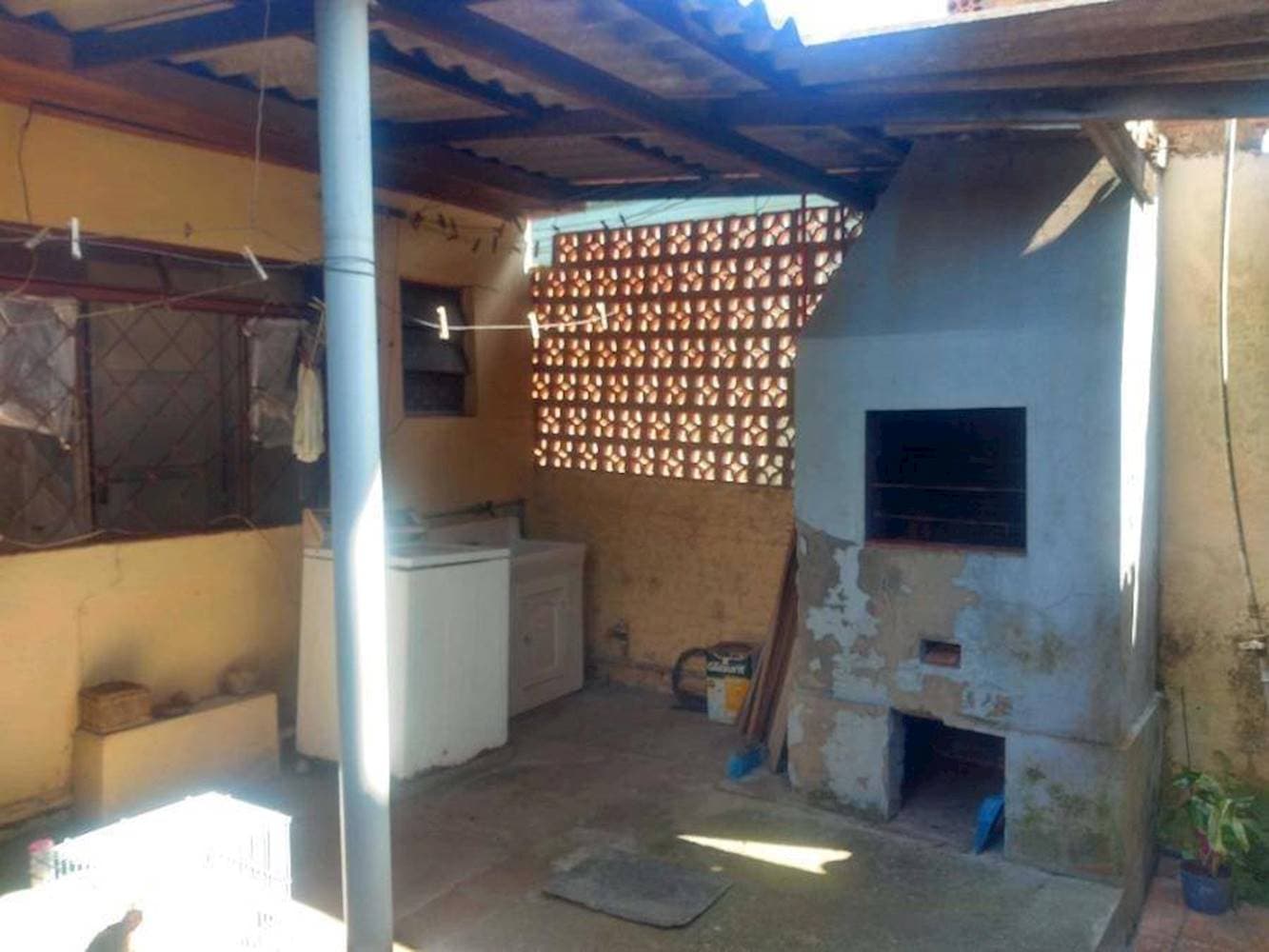 Foto 33 de 36: Casa em leilão em Canoas - RS — Casa, Padrão, 3 vaga(s) de garagem