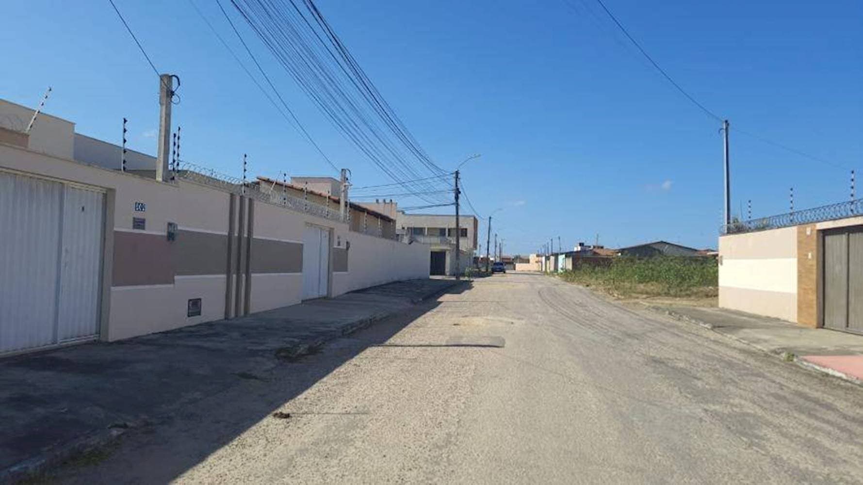 Foto 3 de 17: Casa em leilão em Parnamirim - RN — Casa, Padrão, 1 vaga(s) de garagem