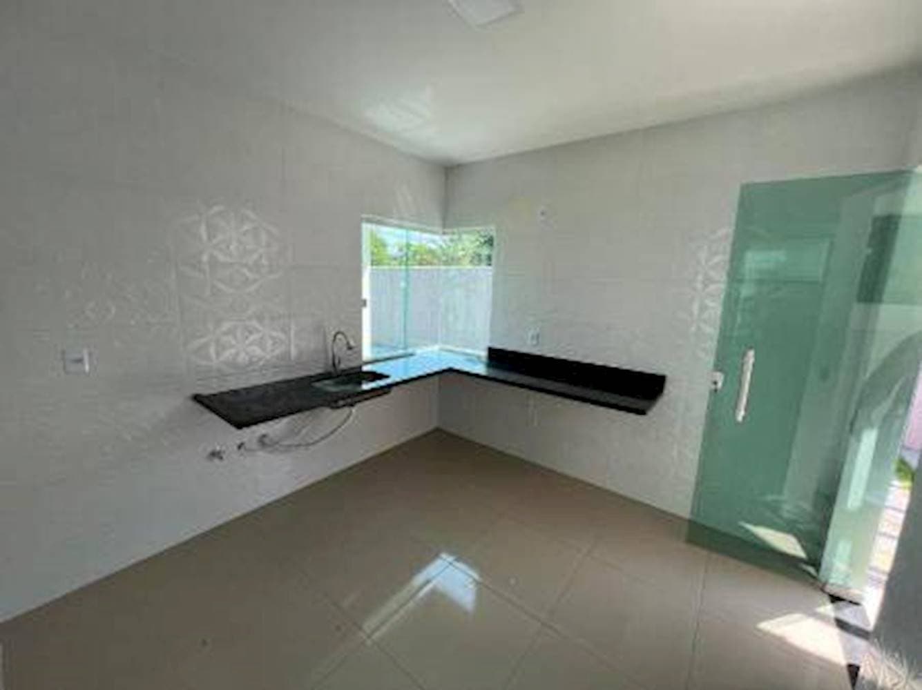 Foto 15 de 27: Casa em leilão em Maricá - RJ — Casa, Padrão, 1 vaga(s) de garagem
