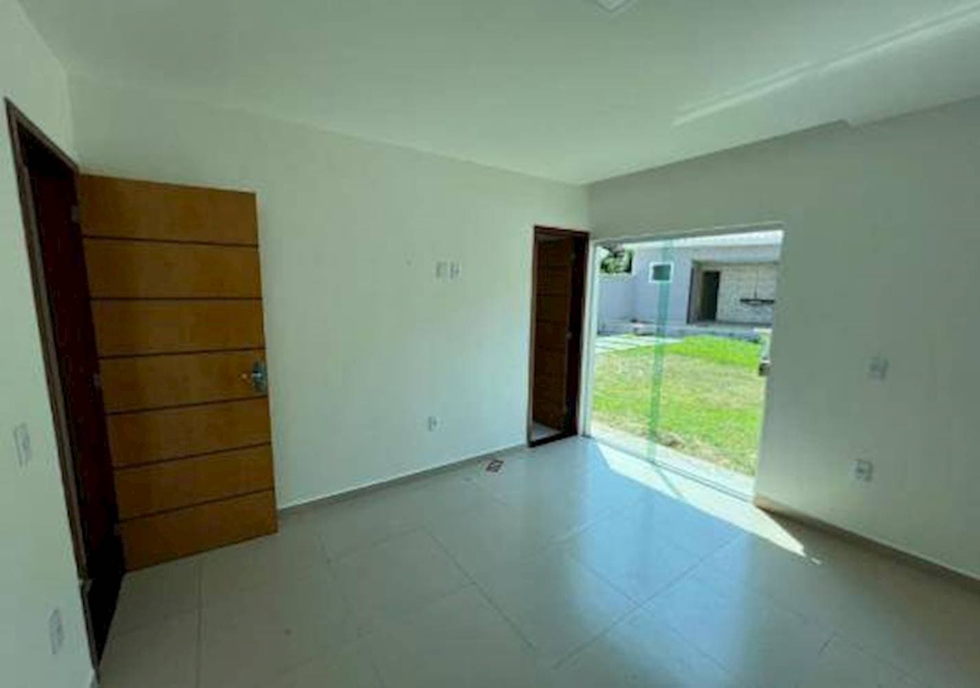 Foto 23 de 27: Casa em leilão em Maricá - RJ — Casa, Padrão, 1 vaga(s) de garagem