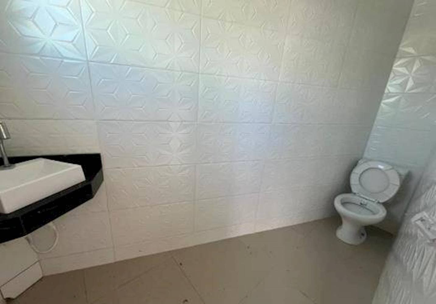 Foto 26 de 27: Casa em leilão em Maricá - RJ — Casa, Padrão, 1 vaga(s) de garagem