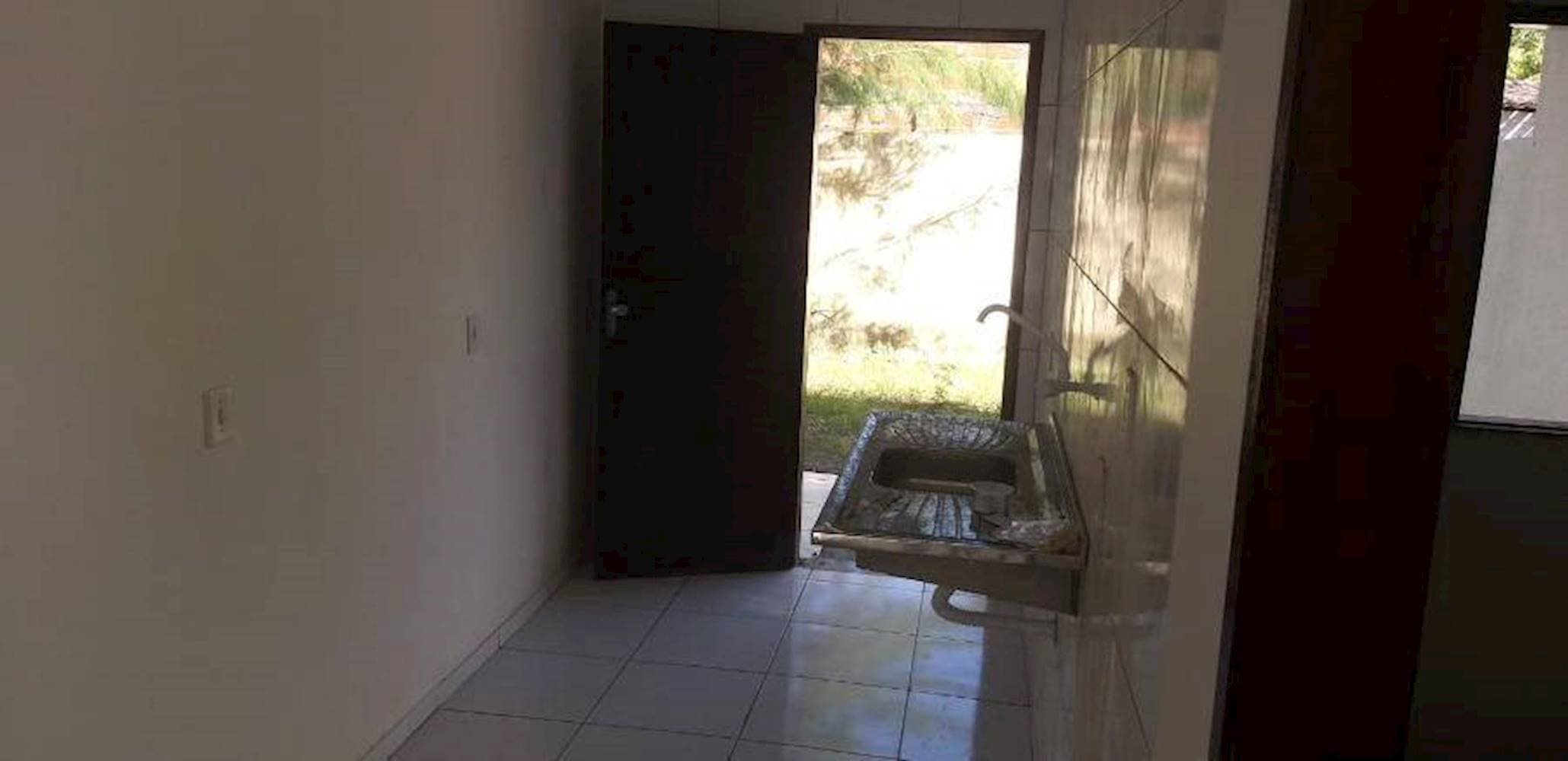 Foto 10 de 15: Casa em leilão em Horizonte - CE — Casa, Em condomínio, 1 vaga(s) de garagem