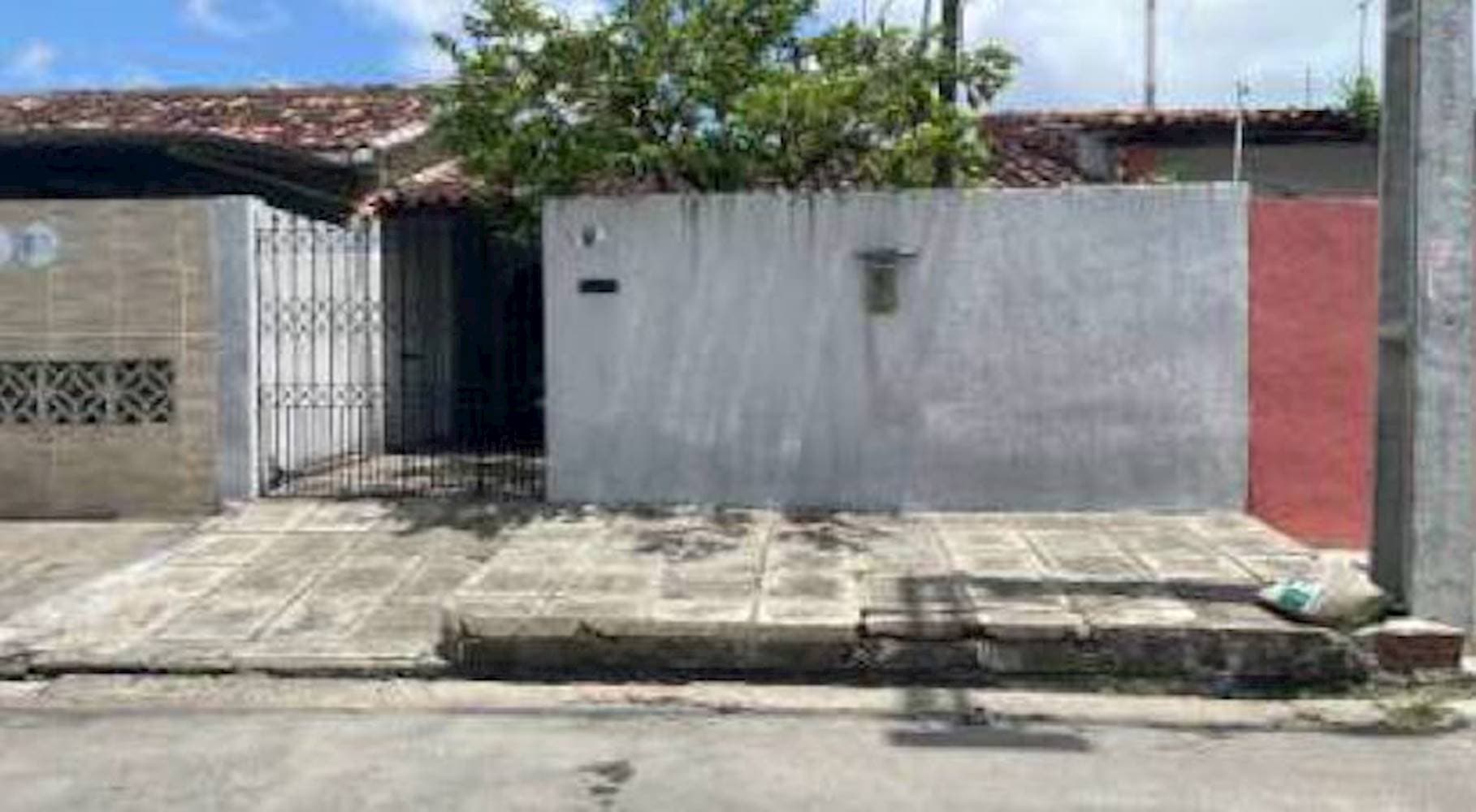 Foto 2 de 28: Casa em leilão em Maceió - AL — Casa, Padrão, 1 vaga(s) de garagem