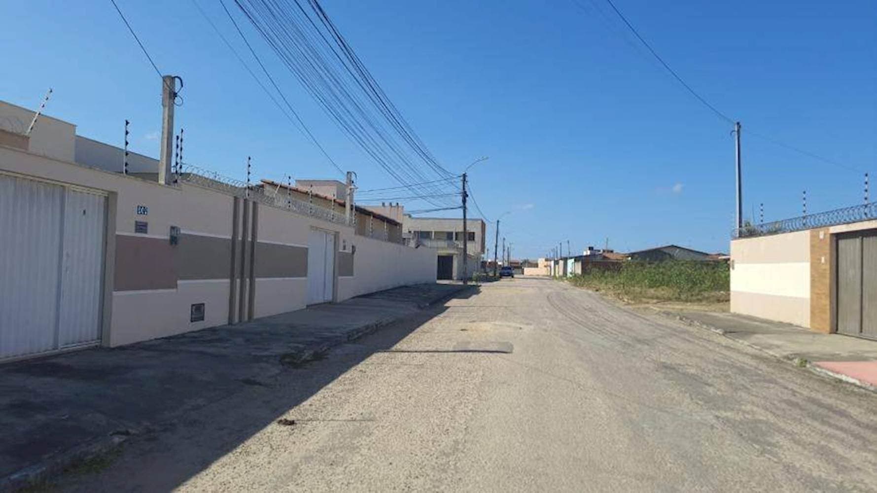 Foto 3 de 17: Casa em leilão em Parnamirim - RN — Casa, Padrão, 1 vaga(s) de garagem