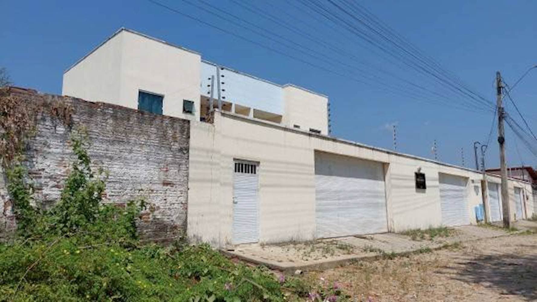 Foto 1 de 15: Apartamento em leilão em Pacatuba - CE — Apartamento, Padrão, 1 vaga(s) de garagem