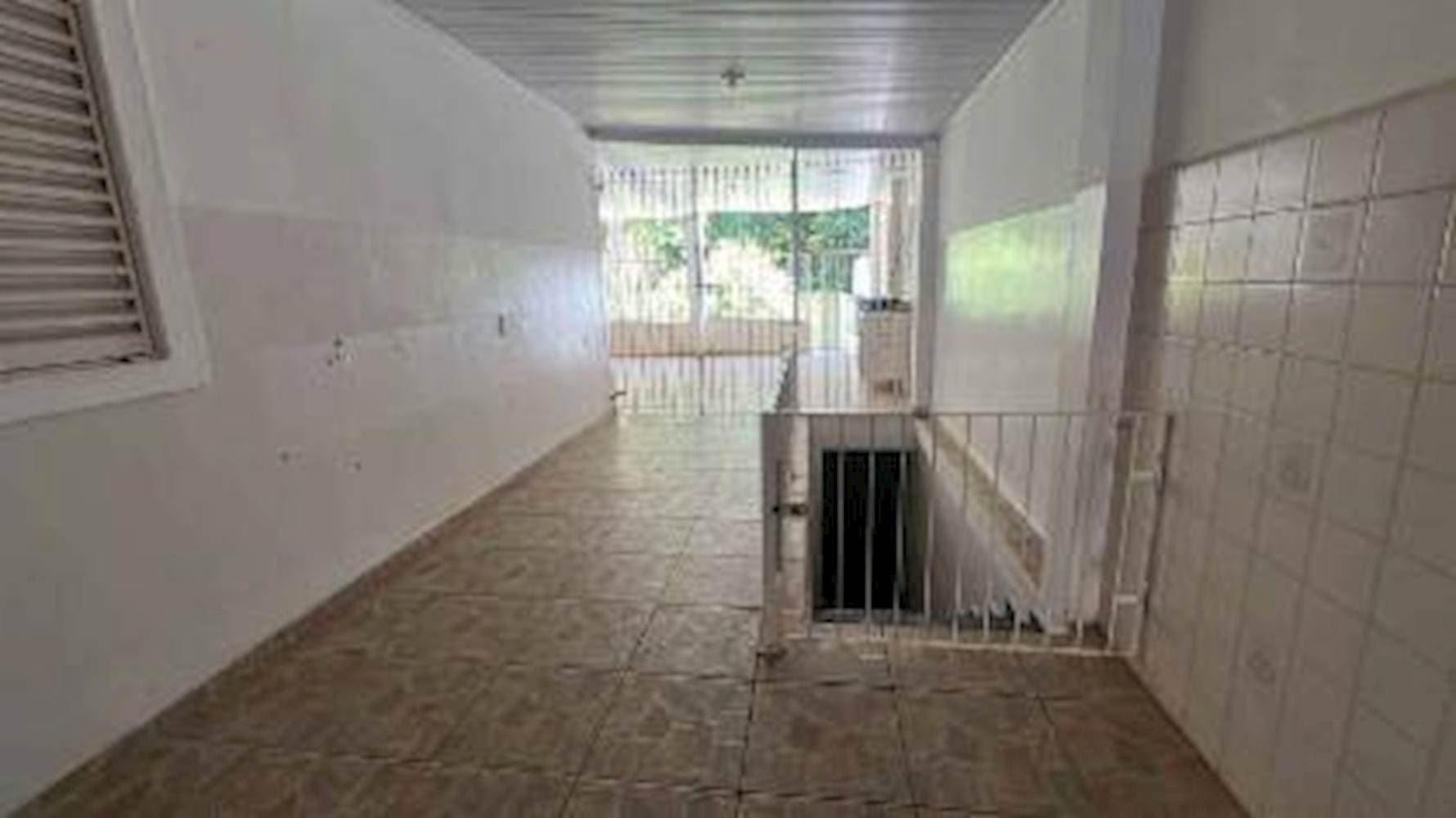 Foto 6 de 29: Casa em leilão em Tupã - SP — Casa, Padrão, 1 vaga(s) de garagem