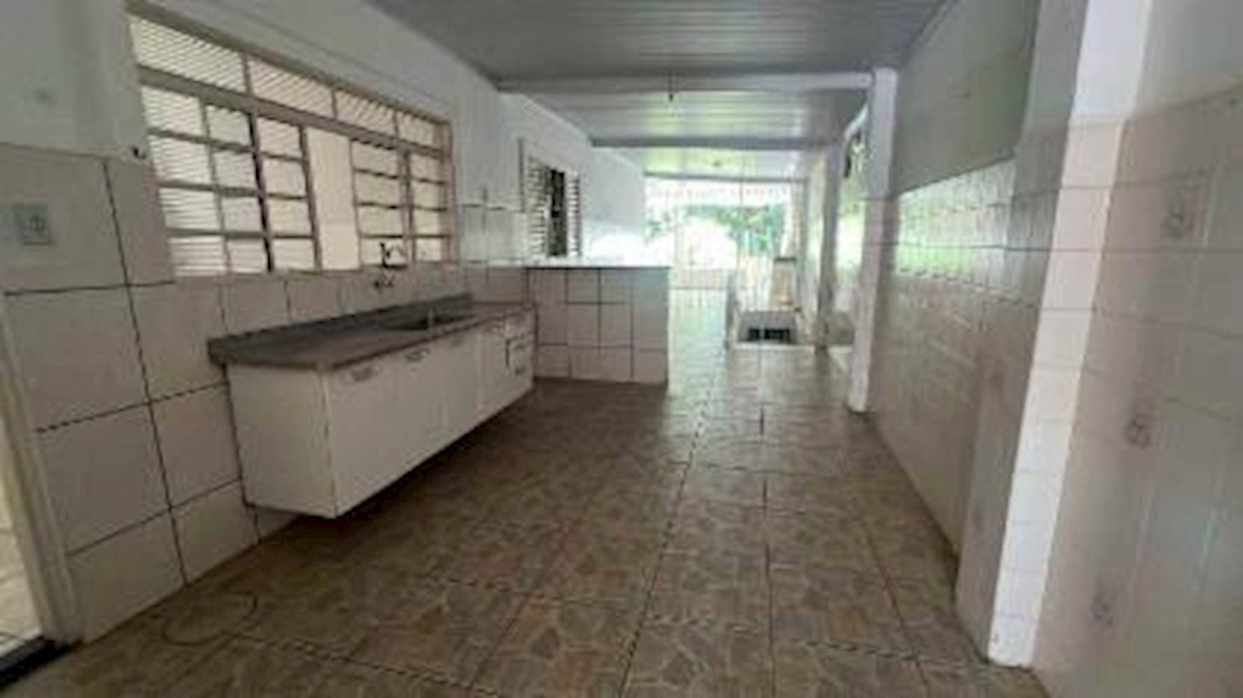 Foto 7 de 29: Casa em leilão em Tupã - SP — Casa, Padrão, 1 vaga(s) de garagem