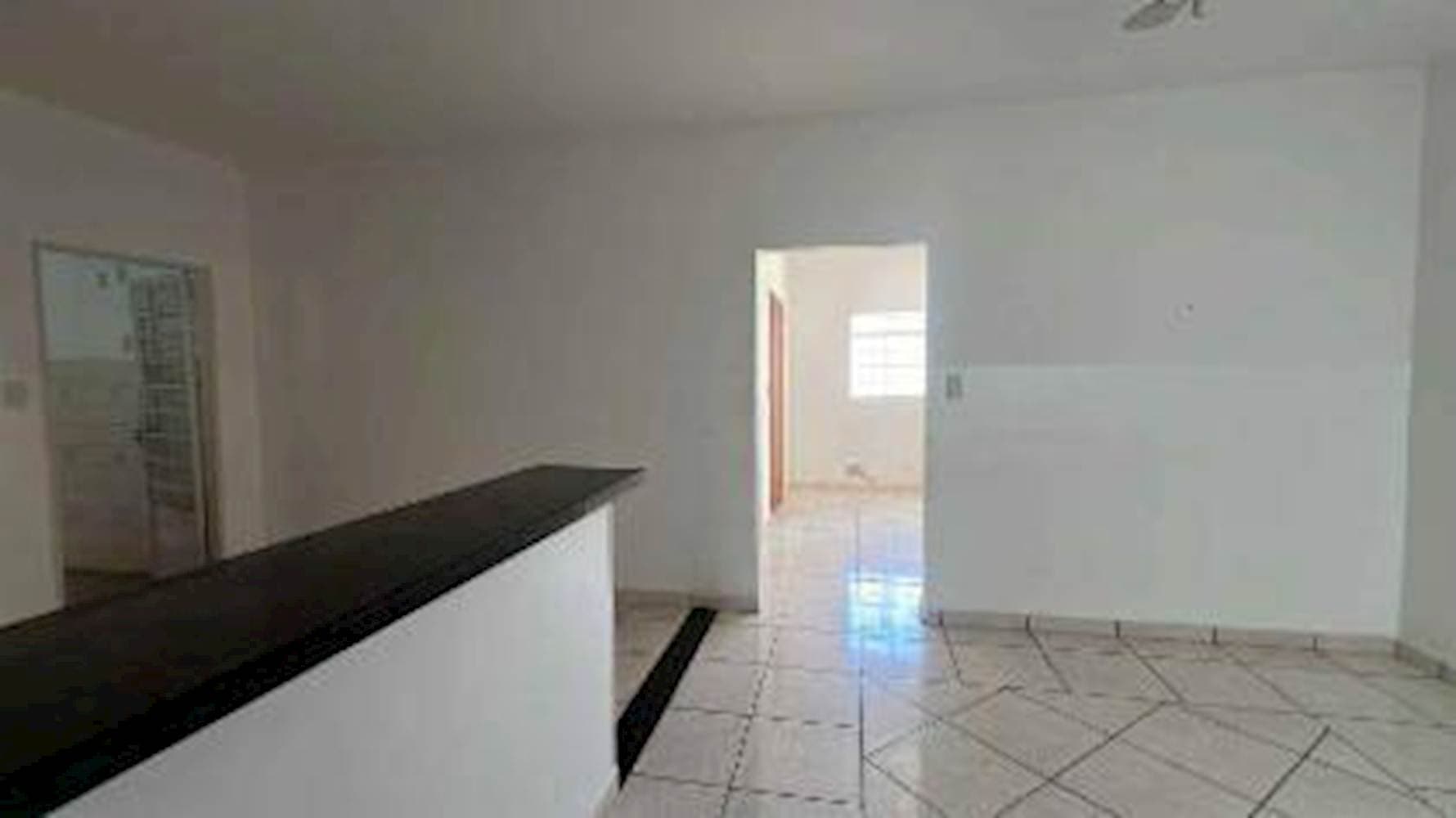 Foto 11 de 29: Casa em leilão em Tupã - SP — Casa, Padrão, 1 vaga(s) de garagem