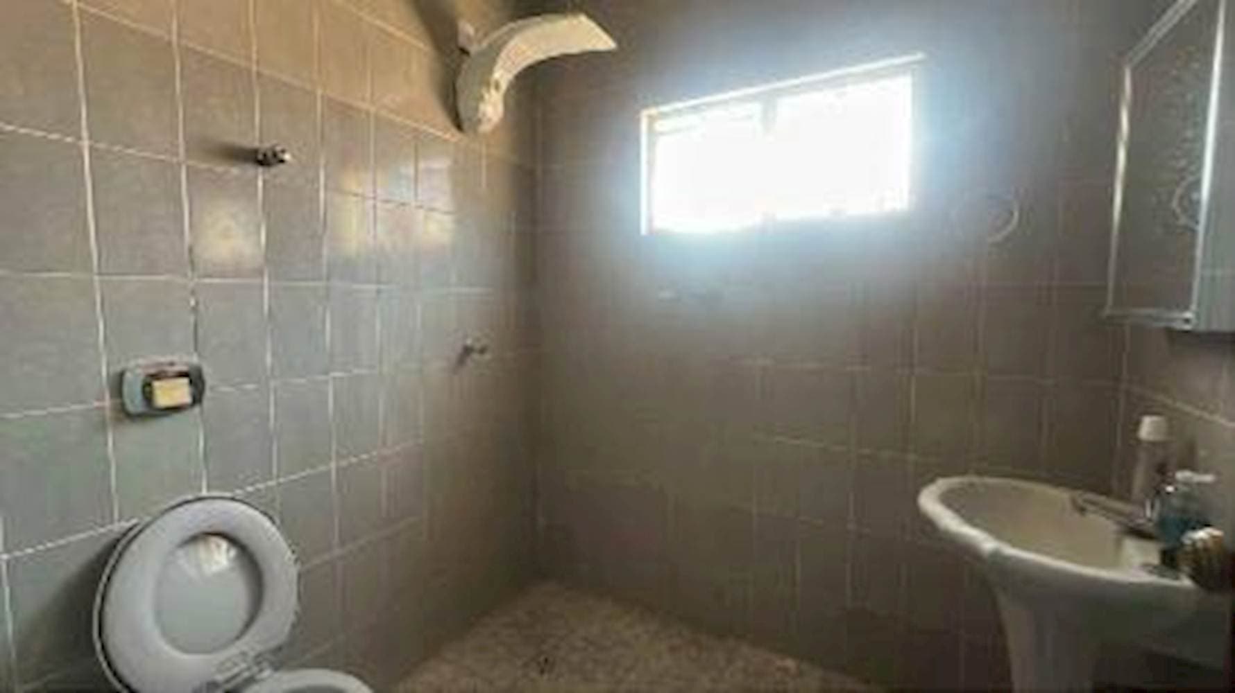 Foto 22 de 29: Casa em leilão em Tupã - SP — Casa, Padrão, 1 vaga(s) de garagem