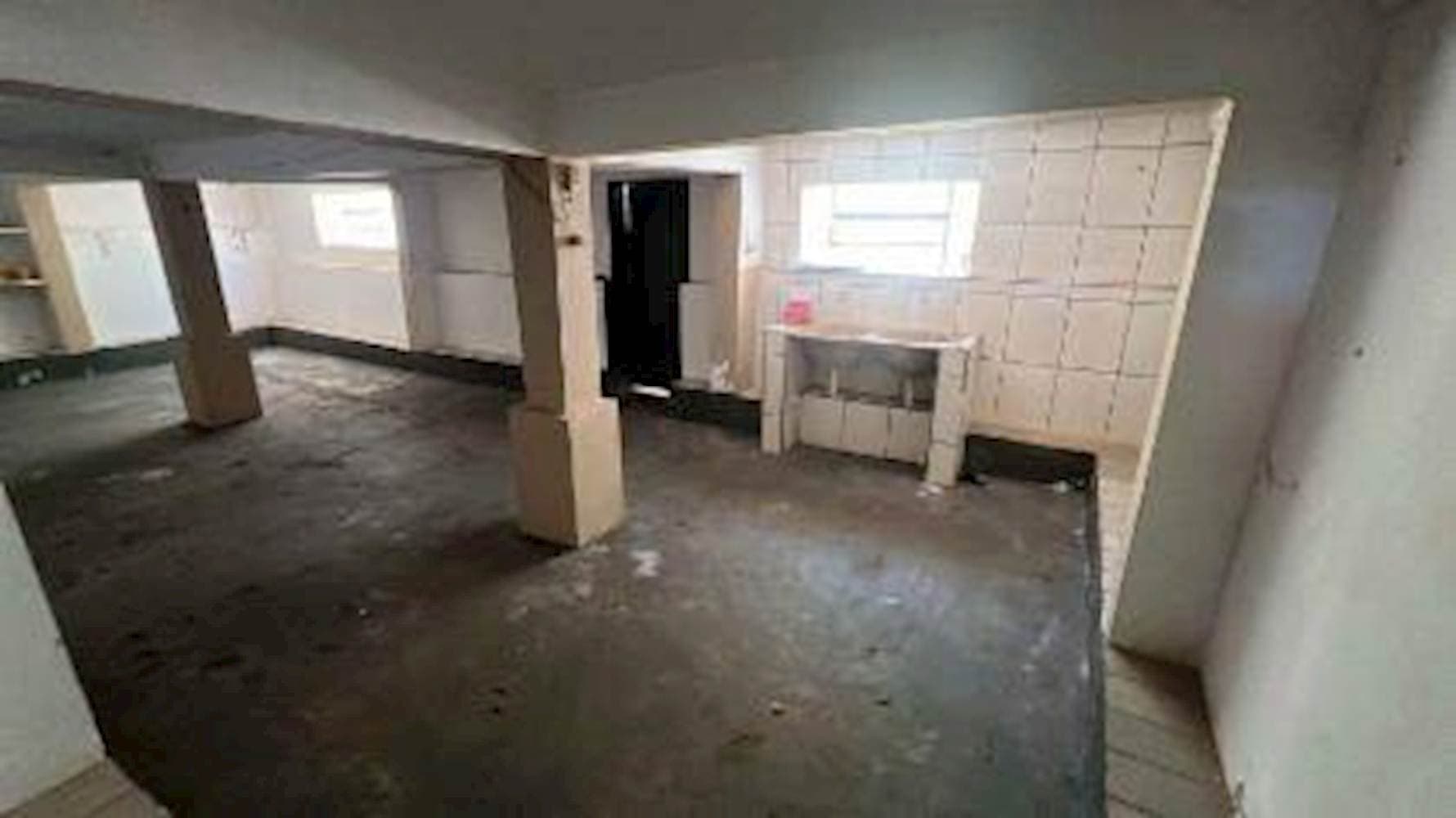 Foto 26 de 29: Casa em leilão em Tupã - SP — Casa, Padrão, 1 vaga(s) de garagem