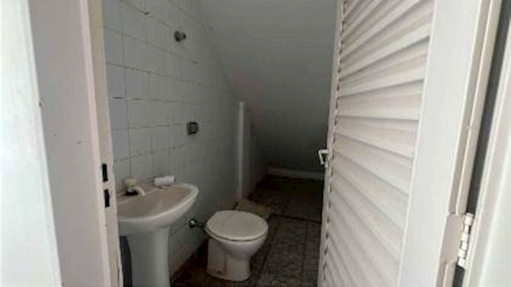 Foto 27 de 29: Casa em leilão em Tupã - SP — Casa, Padrão, 1 vaga(s) de garagem
