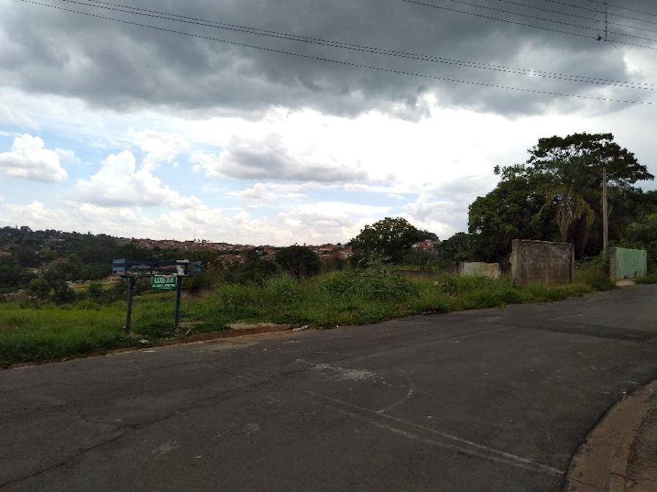 Foto 1 de 15: Terreno em leilão em Limeira - SP — Terreno no Jardim Residencial Regina Bastelli - Limeira/SP