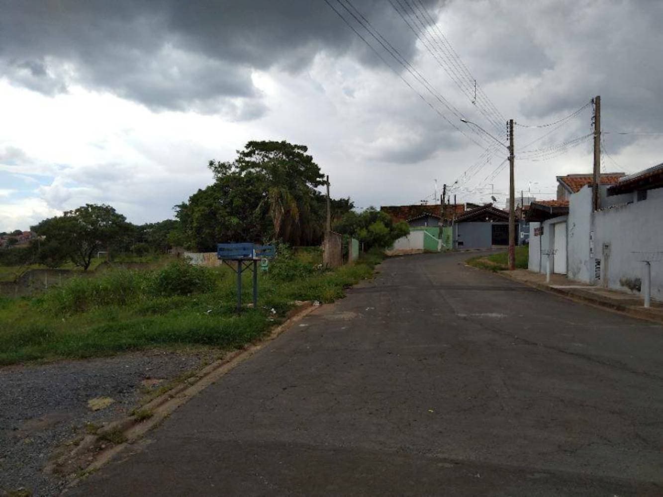 Foto 3 de 15: Terreno em leilão em Limeira - SP — Terreno no Jardim Residencial Regina Bastelli - Limeira/SP