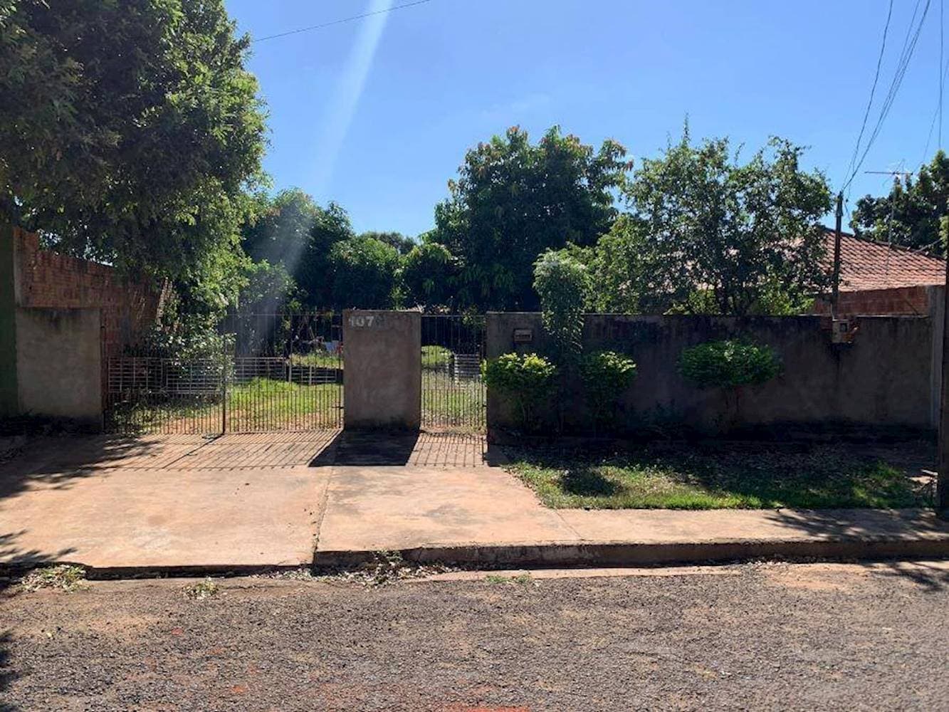 Foto 1 de 15: Casa em leilão em Anastácio - MS — Casa no Jardim Nova Eram - Anastácio/MS