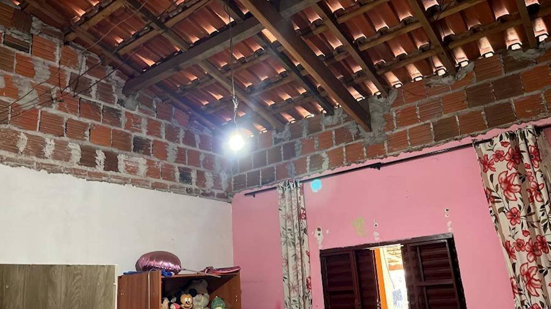 Foto 8 de 15: Casa em leilão em Anastácio - MS — Casa no Jardim Nova Eram - Anastácio/MS