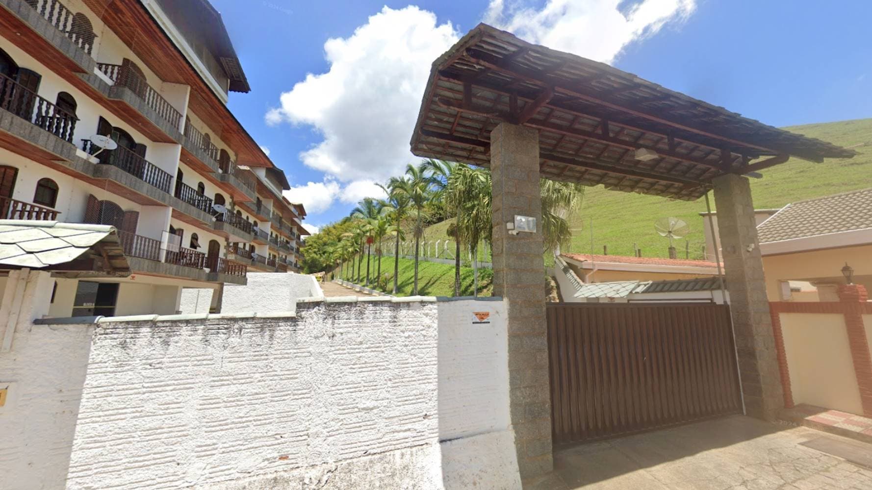 Foto 4 de 7: Apartamento em leilão em Cristina - MG — Apartamento no "Edifício Recanto das Rosas" - Centro - Cristina/MG