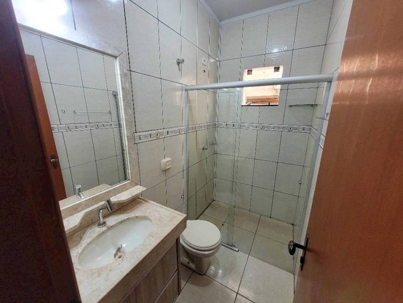 Foto 24 de 38: Casa em leilão em Santa Helena de Goiás - GO — Casa no Parque Residencial Isaura em Santa Helena De Goiás/GO